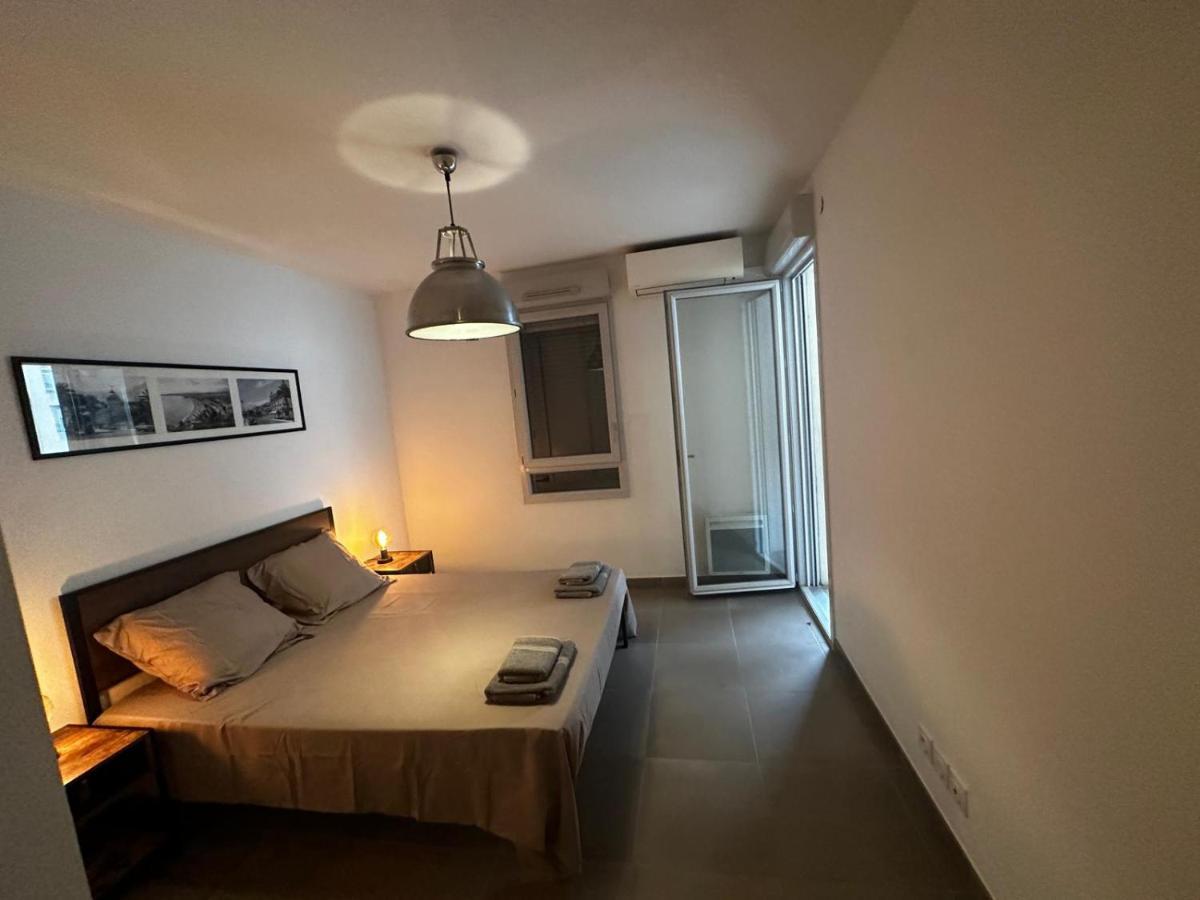 Superbe Appartement Terrasse 2P A 5 Min A Pied Du Vieux Nice, Du Port Et Du Tram Ngoại thất bức ảnh
