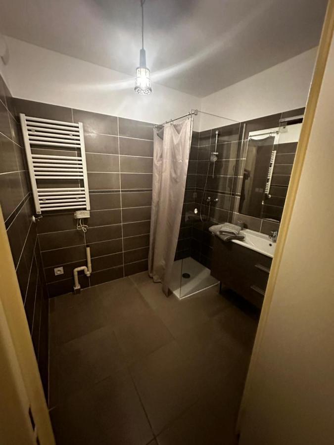 Superbe Appartement Terrasse 2P A 5 Min A Pied Du Vieux Nice, Du Port Et Du Tram Ngoại thất bức ảnh