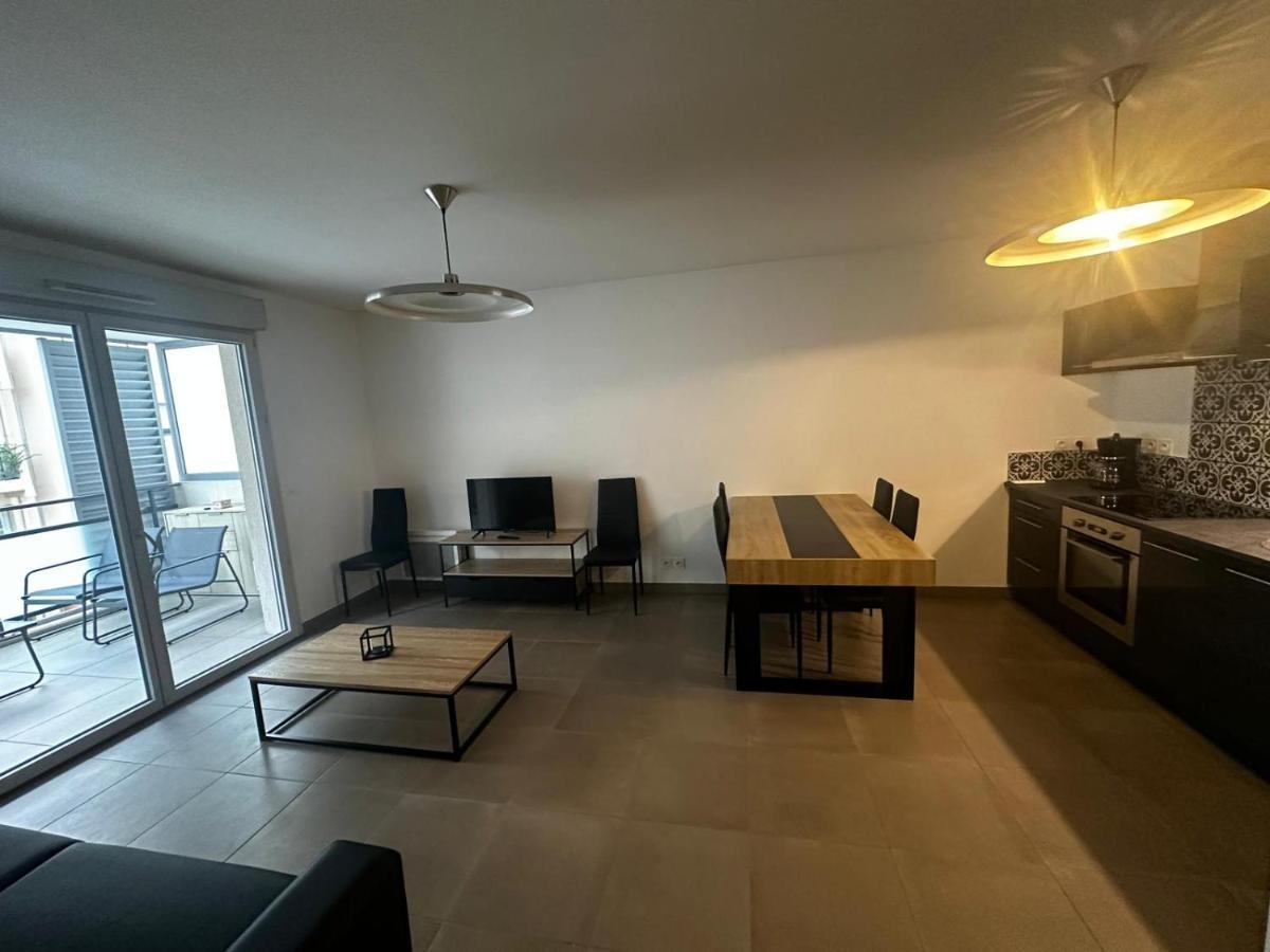 Superbe Appartement Terrasse 2P A 5 Min A Pied Du Vieux Nice, Du Port Et Du Tram Ngoại thất bức ảnh